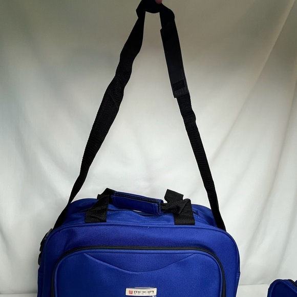 New Royal Blue Moda Design Carry On Travel Bag With Shoulder Strap - Picture 5 of 14